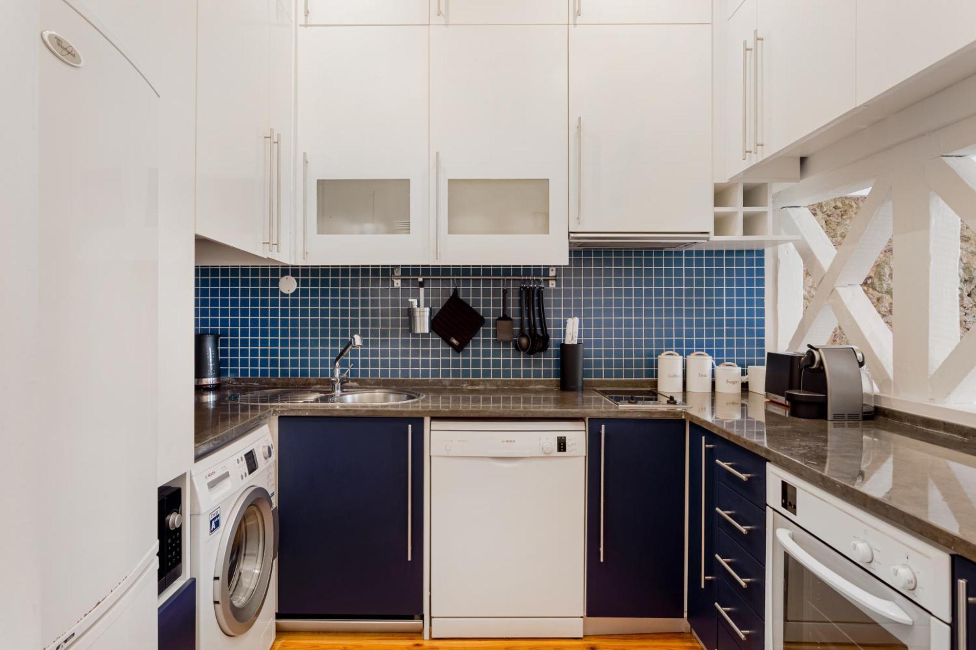 1br Downtown At Sao Mamede Apartment