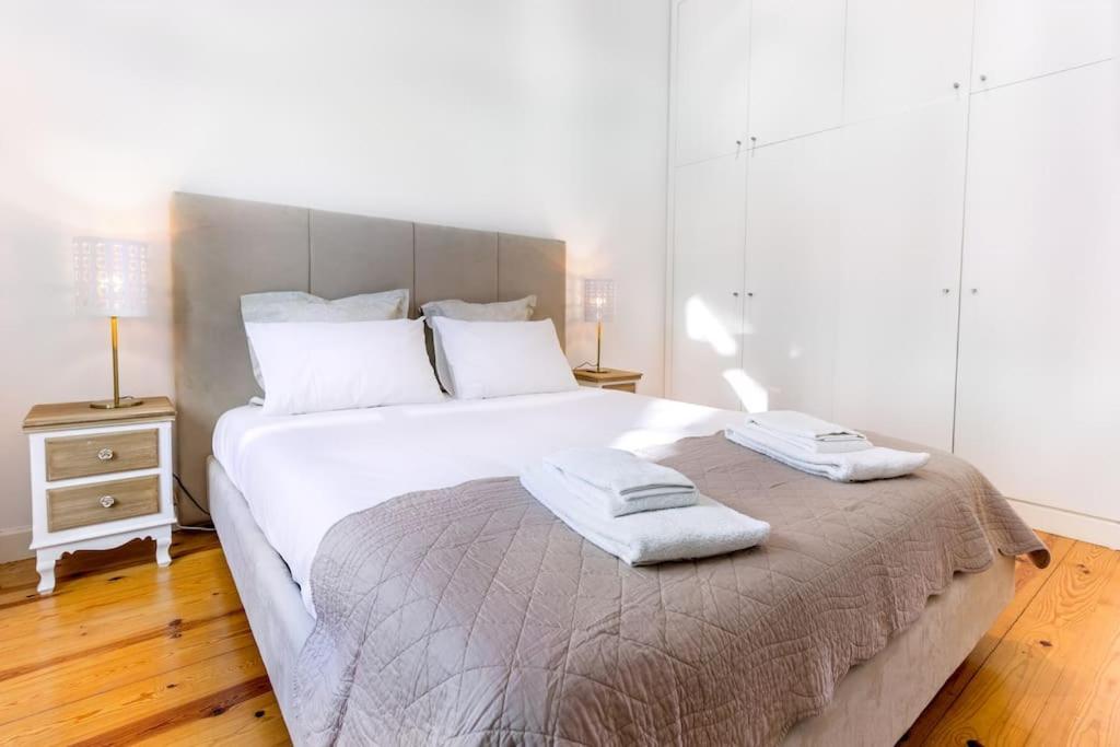 1br Downtown At Sao Mamede Apartment