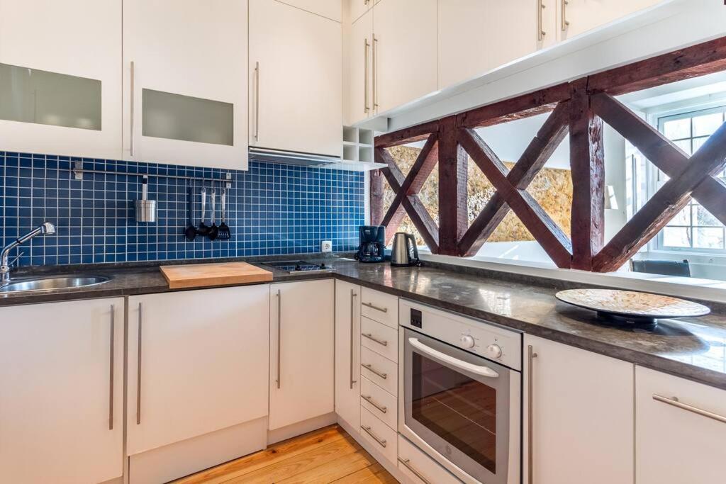 Apartment 1br Downtown At Sao Mamede *